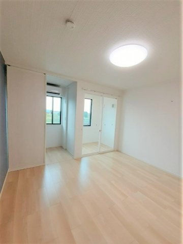 リュシータ　Ｂの内装|過ごしやすい室内です