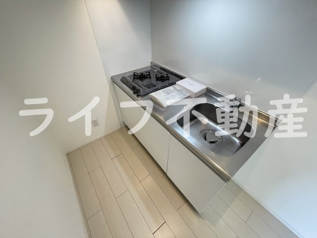リヴェールコートのキッチン|コンパクトなキッチンで掃除もラクラク