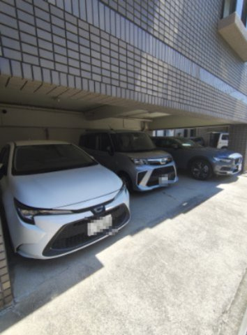 ＫＭハウスの駐車場