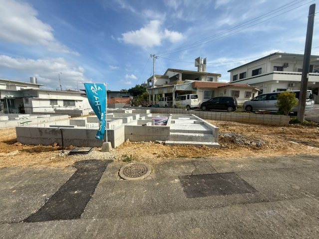 ★★うるま市石川曙3丁目-１号棟の駐車場