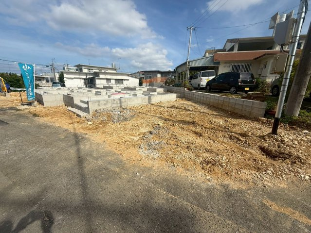 ★★うるま市石川曙3丁目-１号棟の前面道路含む現地写真|現地撮影2026.4月