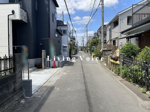 【仲介手数料０円】綾瀬市上土棚南4丁目2期　新築一戸建ての前面道路含む現地写真|綾瀬市上土棚南4丁目2期　新築一戸建て