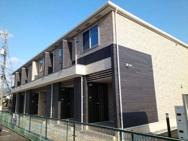 広島市安佐南区川内６丁目のアパート