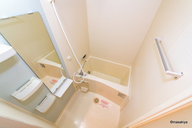 ブローテの浴室|お風呂　追い焚き付きです。