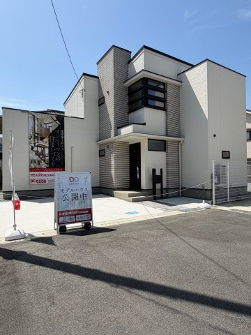 橿原市新口町　新築　モデルハウスの外観|★毎日帰るのが楽しみになるスタイリッシュな外観♪ご見学お待ちしております♪