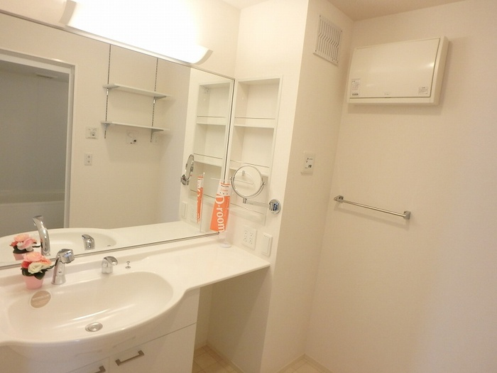 Ｄ－ｒｏｏｍ代官屋敷　Ａの洗面所