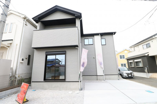 【外観】 | 富士見市関沢2丁目　新築一戸建住宅　全1棟　(ふじみ野店) | 敷地面積36坪以上！広々とくつろげる邸宅です！

