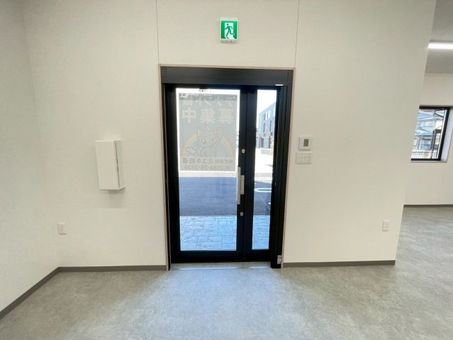 BULS20　A棟の玄関