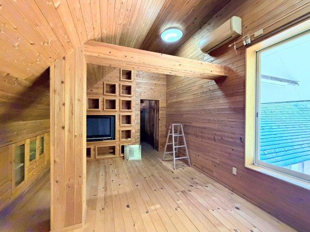 【洋室】 | 石川郡古殿町大字山上字芝山　ペンション風戸建