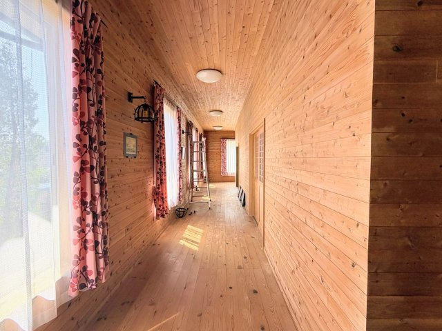 【洋室】 | 石川郡古殿町大字山上字芝山　ペンション風戸建