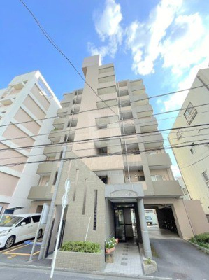 【外観】 | ラ・ティーグル | きれいな外観です