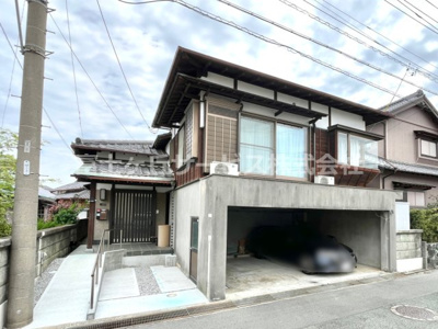 【外観】 | 浜松市中央区三島町 デザイナーズリノベーション戸建 | 6LDK+収納部屋、全居室6.5帖以上の広々とした平屋リノベーション物件です