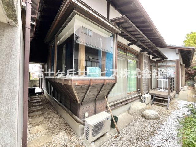 【庭】 | 浜松市中央区三島町 デザイナーズリノベーション戸建 | 以前の雰囲気が残っています
