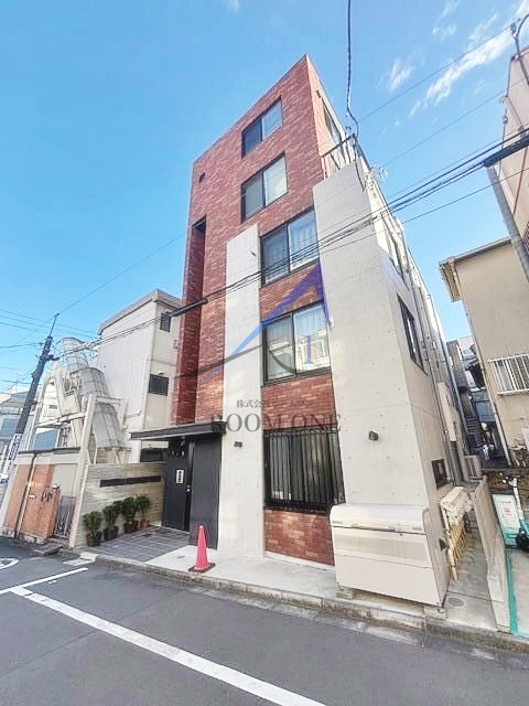 Ｇｌａｎｚ四谷左門町