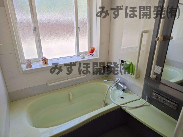 天童市鎌田本町2-2-38の浴室