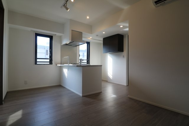 【居間・リビング】