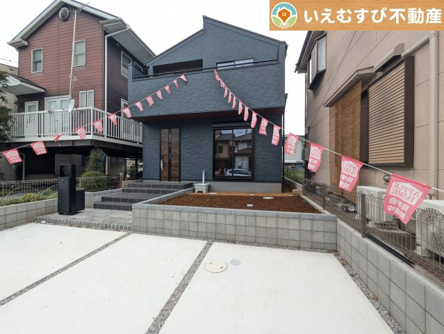 Livele Garden.S　熊谷月見町第3の庭|ガーデニングが楽しめそう
季節の草花で彩りを！ガーデニングで緑あふれる景色を作るのも楽しみ♪