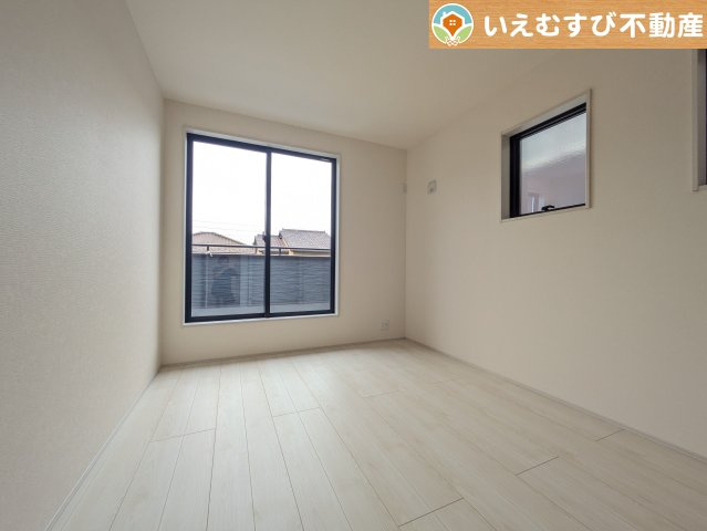 Livele Garden.S　熊谷月見町第3の洋室