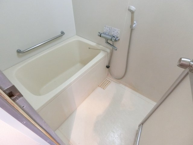 桂樹館の浴室|他のお部屋の参考写真となります。