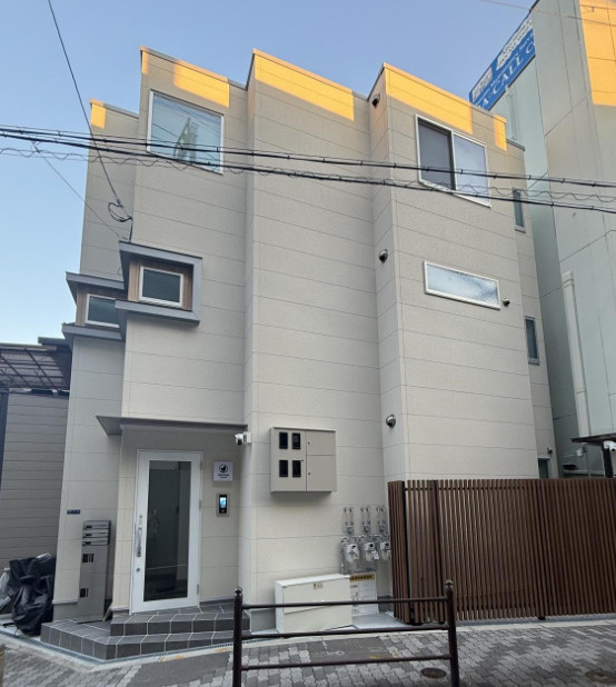 大阪市西成区玉出東　投資用一棟アパート　民泊運営中
