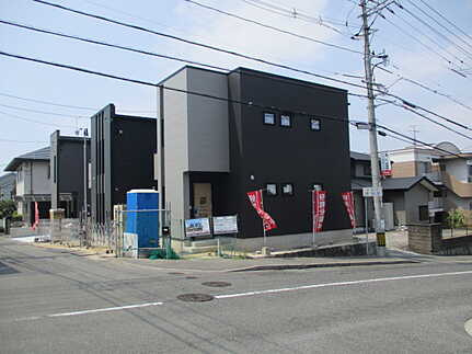 佐伯区五日市町大字昭和台 昭和台の前面道路含む現地写真