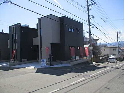 佐伯区五日市町大字昭和台 昭和台の前面道路含む現地写真