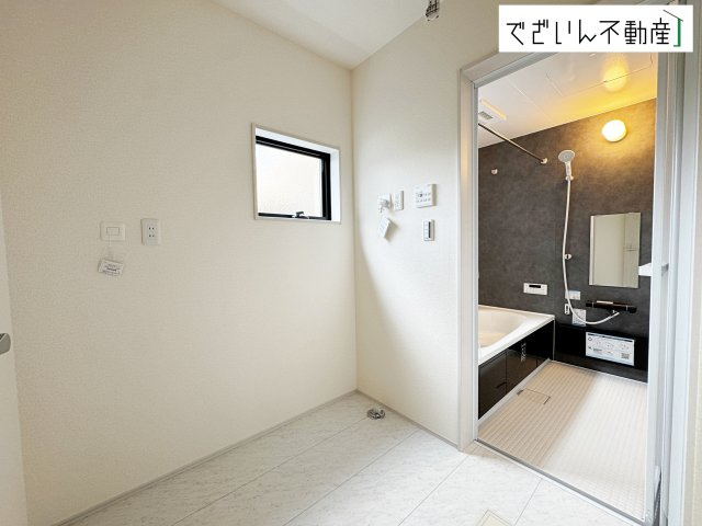 【ランドリースペース】 | Livele Garden.S熊谷市箱田第7　新築住宅 | 現地(2026年4月撮影)