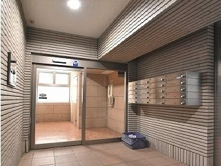 【エントランス】