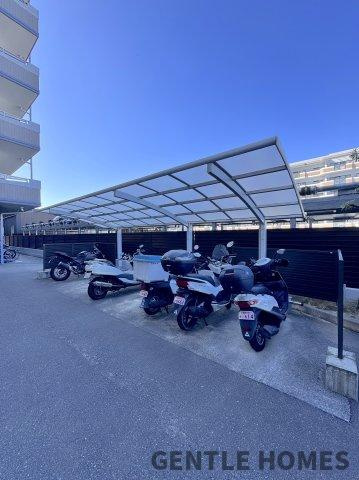 アンピール空港南の駐輪場