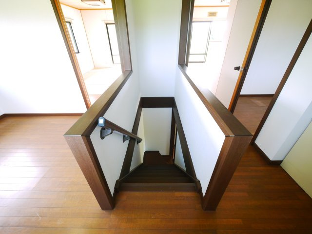 茂原市千町　中古戸建の内装|内装リフォーム済み　敷地約265坪 家庭菜園・ドックラン・バーべキューが可能です 軽量鉄骨