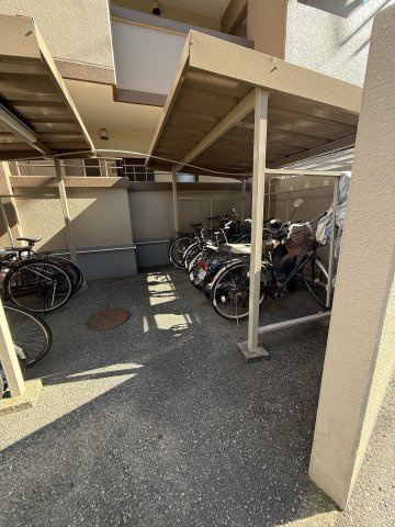 三愛シティライフ吉塚の駐輪場