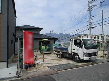 佐伯区五日市町大字昭和台 昭和台の前面道路含む現地写真