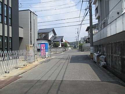 佐伯区五日市町大字昭和台 昭和台の前面道路含む現地写真