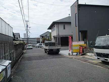 佐伯区五日市町大字昭和台 昭和台の前面道路含む現地写真