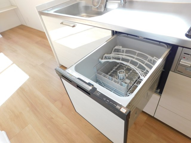 名古屋市港区九番町４丁目の中古一戸建のキッチン|◇食洗機◇　　家事の負担を軽減する便利な食洗機付き！