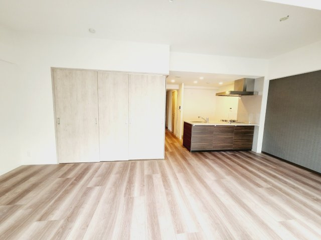 【居間・リビング】