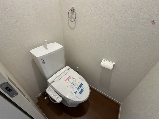 明石市大久保町山手台２丁目新築戸建２号棟のトイレ