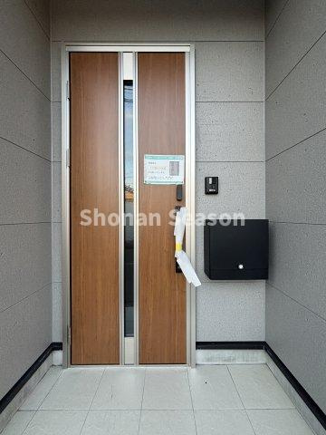 【玄関】 | 内覧の際には新生活をイメージしながら隅々までご覧くださいね♪