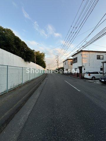 【前面道路含む現地写真】 | まずは１度見にいらしてみませんか♪
新生活を具体的にイメージすることができますよ◎
