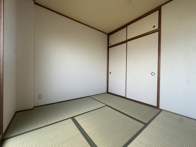 グランドハイムの和室