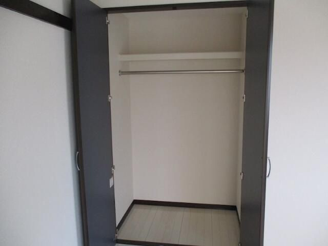 丸久保マンションの収納