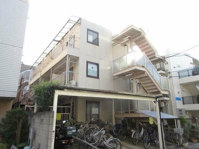 丸久保マンションの外観