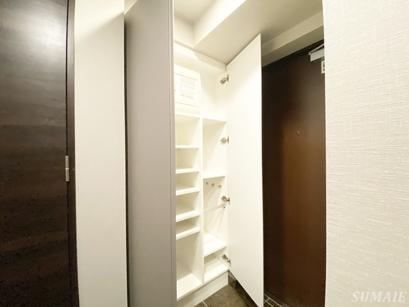 デルックス田端の収納|シューズボックスです☆