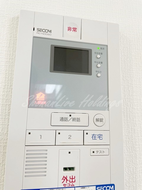 鎌倉市稲村ガ崎４丁目のアパートのセキュリティ