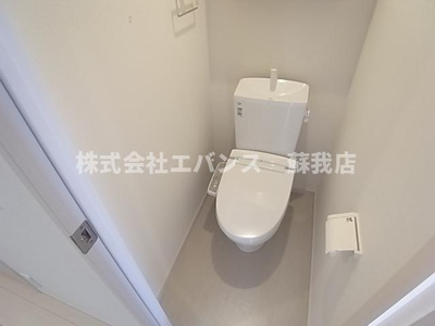 【トイレ】 | リブリ・プライム蘇我 | ゆったりとした空間のトイレです