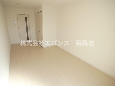 【寝室】 | リブリ・プライム蘇我 | 落ち着いて過ごせるお部屋なので、寝室にいかがでしょうか