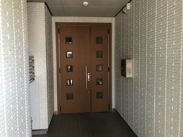 【エントランス】