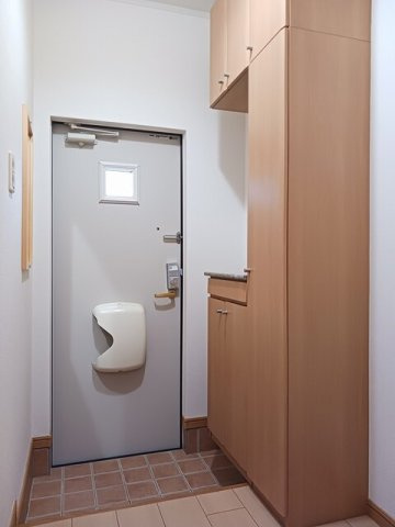 エスポワールヒルＡの玄関
