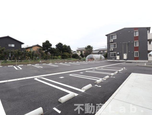 ボナール　ゆうの駐車場