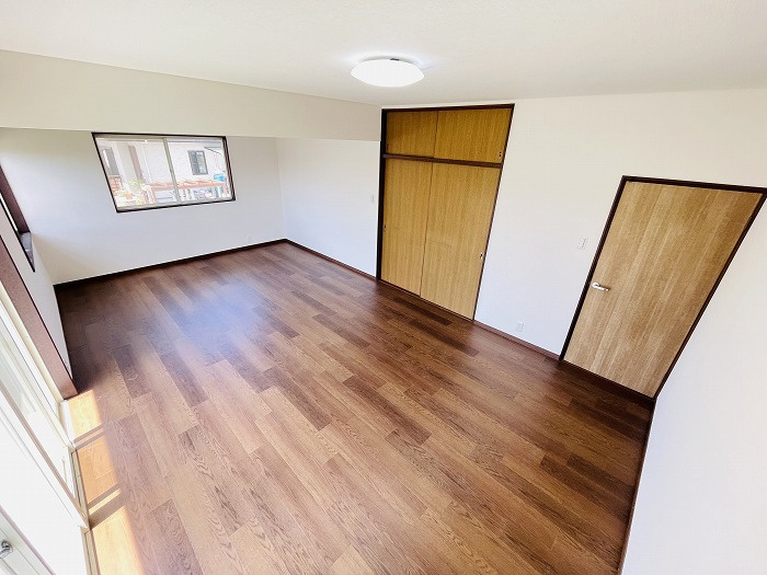 宗像市ひかりヶ丘1丁目戸建ての洋室